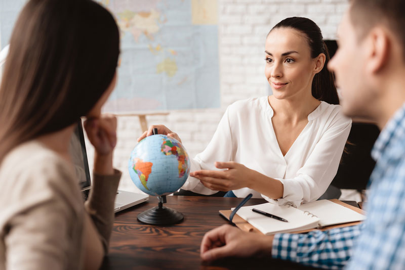 El empleo en el turismo en España crece en octubre El empleo en el turismo en España crece en octubre