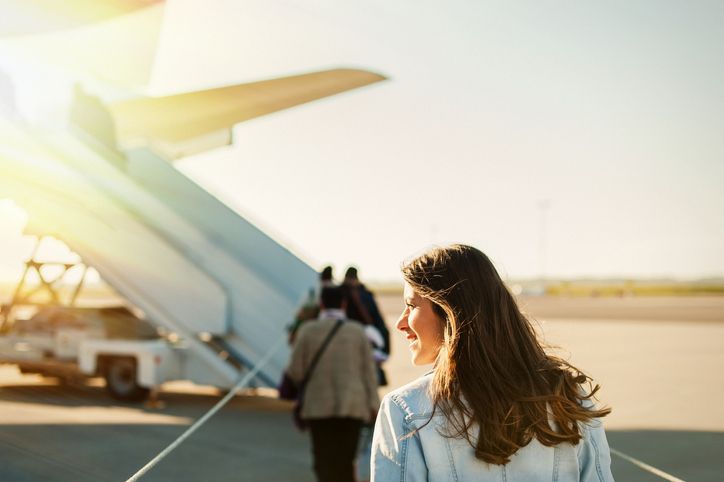 Estudiante practicante de trabajo y viajes, para adquirir experiencia laboral mientras viaja Estudiante practicante de trabajo y viajes, para adquirir experiencia laboral mientras viaja